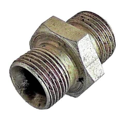 Штуцер насоса-дозатора  Ф80-3407134 М20х1,5х1,5